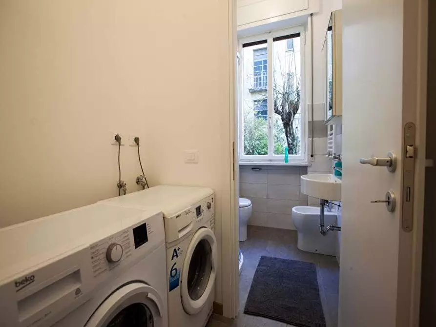 Immagine 9 di Camera in affitto  in Via Ravizza34 a Milano