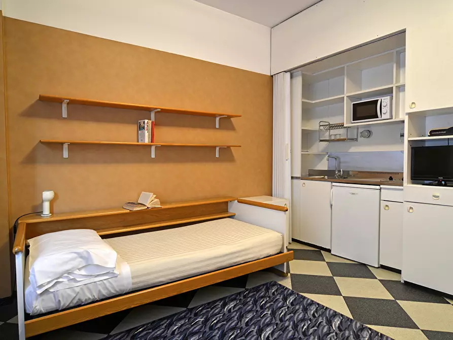 Immagine 6 di Appartamento in affitto  in Via Antonio Cesari19 a Milano