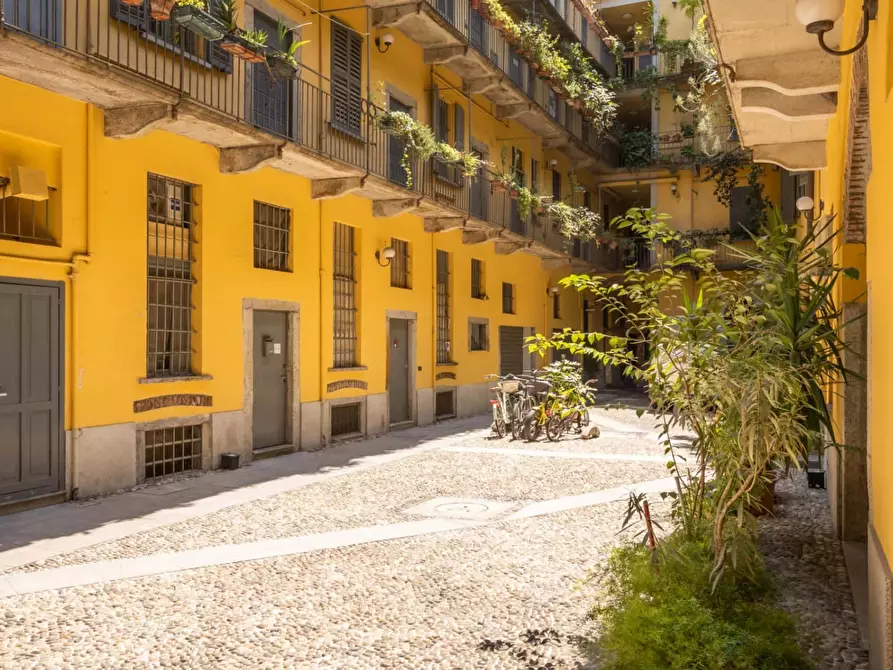 Immagine 43 di Appartamento in affitto  in Via Bramante1 a Milano