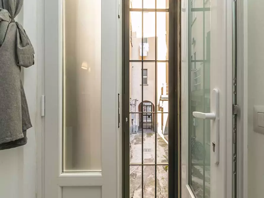 Immagine 1 di Camera in affitto  in Corso San Gottardo40 a Milano