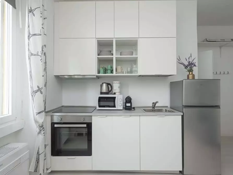 Immagine 5 di Appartamento in affitto  in Via Giulio Carcano19 a Milano