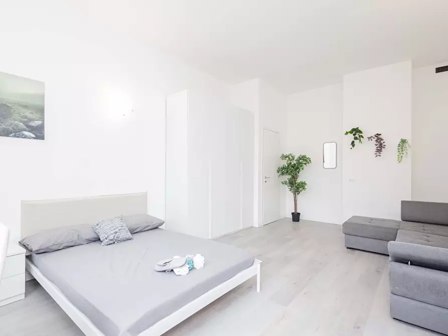 Immagine 3 di Camera in affitto  in Via Fernanda Wittgens3 a Milano