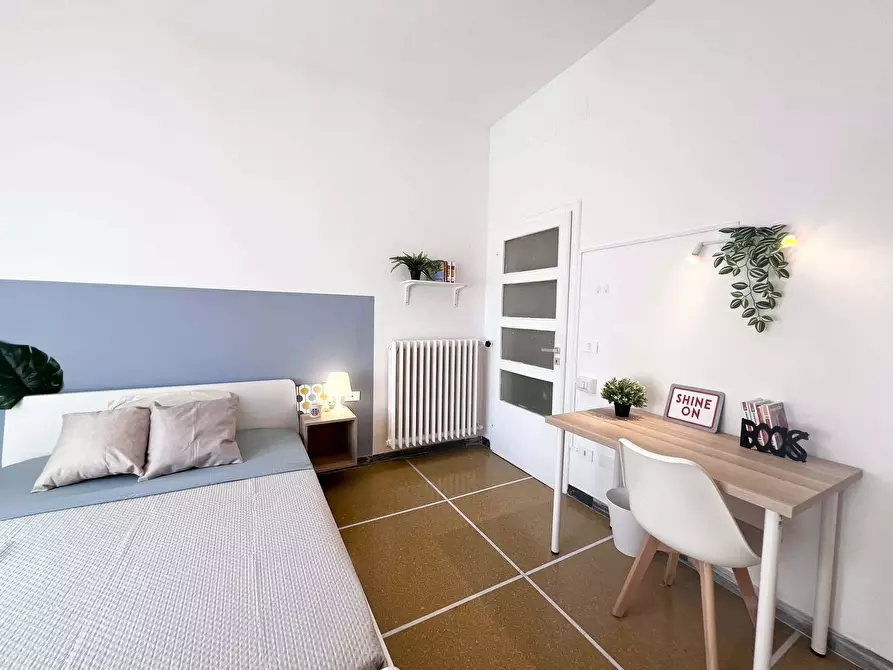 Immagine 15 di Camera in affitto  in Via Toscana12 a Bologna