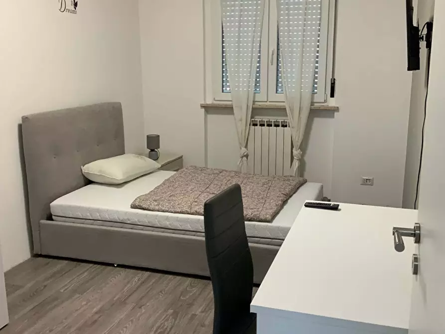 Immagine 3 di Appartamento in affitto  in Via delle Querce1 a Rodano