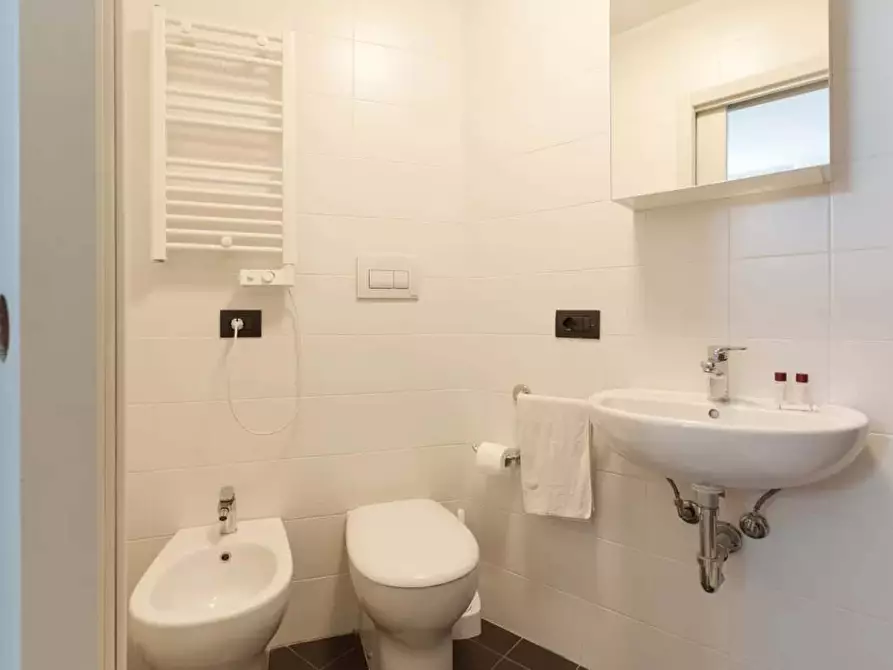 Immagine 6 di Appartamento in affitto  in Corso Magenta25 a Milano