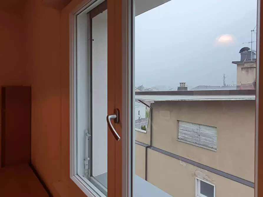 Immagine 5 di Camera in affitto  in Via Fratelli Perini a Trento