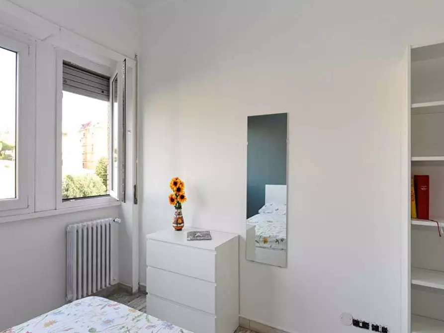 Immagine 3 di Camera in affitto  in Via dei Quattro Venti156 a Roma