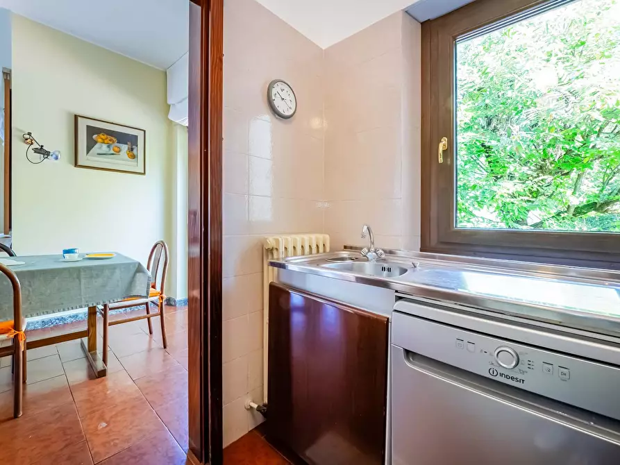 Immagine 39 di Appartamento in affitto  in Via Bellavista a Tremezzina