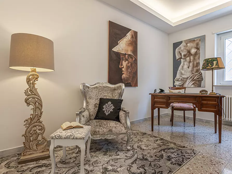 Immagine 25 di Appartamento in affitto  in Via Genserico Fontana5 a Roma