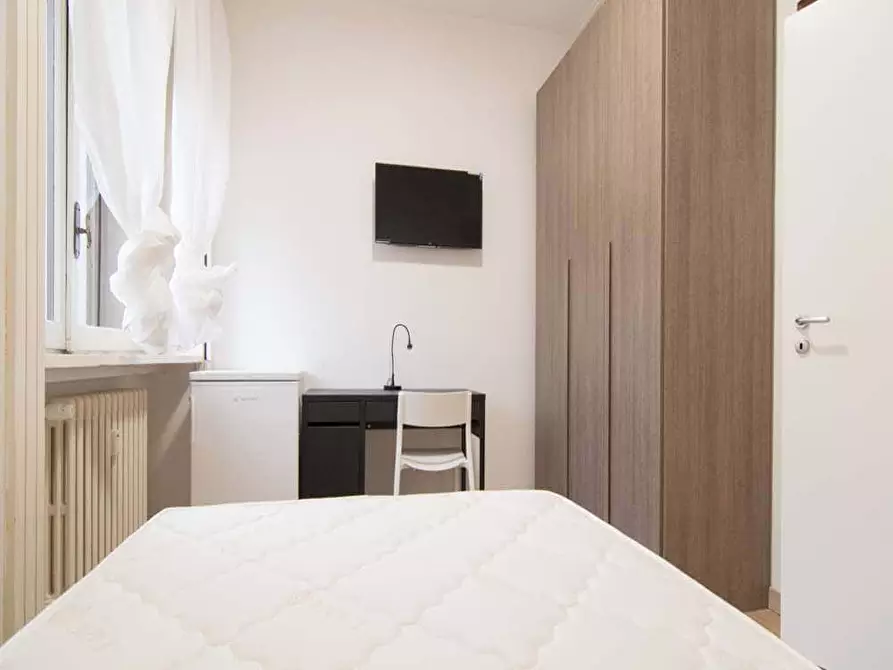 Immagine 3 di Camera in affitto  in Via Rodolfo Farneti4 a Milano