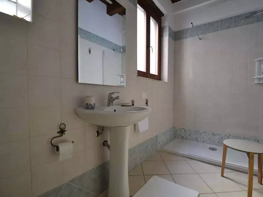Immagine 5 di Appartamento in affitto  in Via Napoli64 a Cagliari