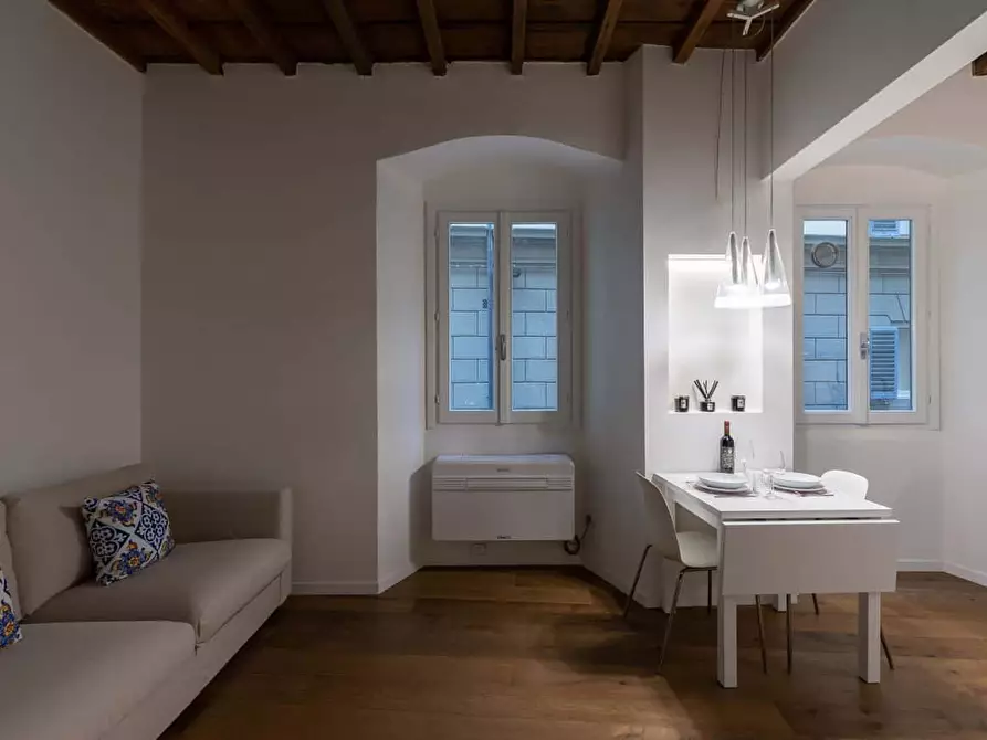 Immagine 14 di Appartamento in affitto  in Via Dante Alighieri16 a Firenze