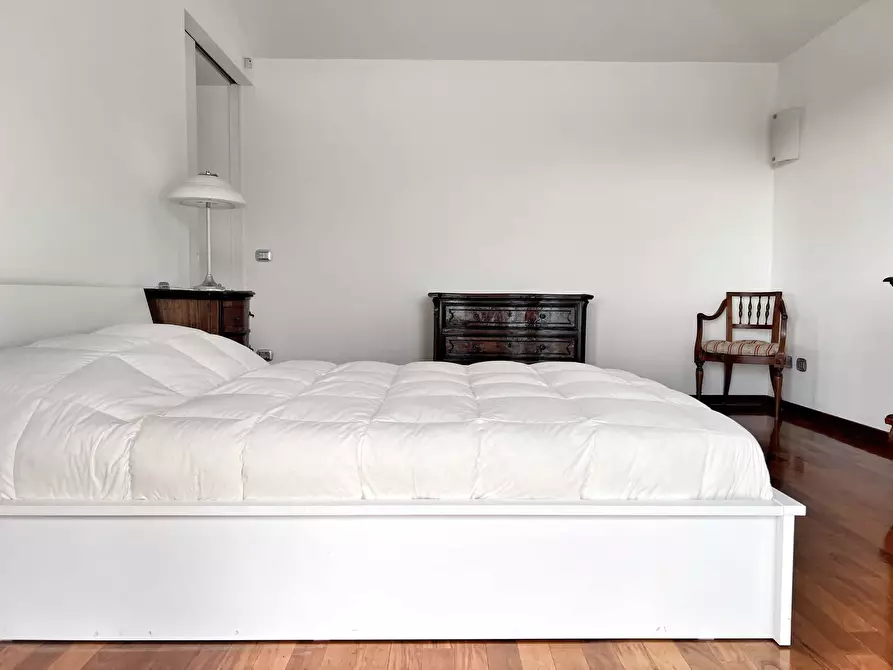 Immagine 18 di Appartamento in affitto  in Via Francesco Orsoni11 a Bologna