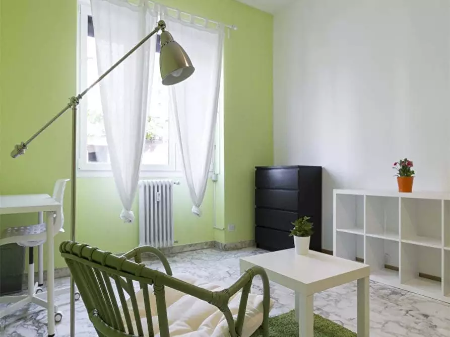Immagine 6 di Camera in affitto  in Via Vincenzo Monti77 a Milano
