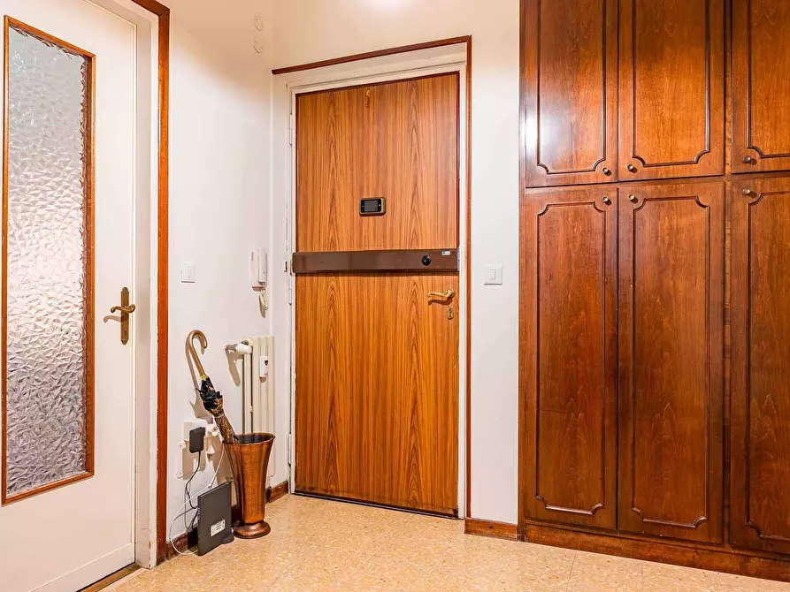 Immagine 16 di Camera in affitto  in Via Eugenio Donadoni1 a Milano