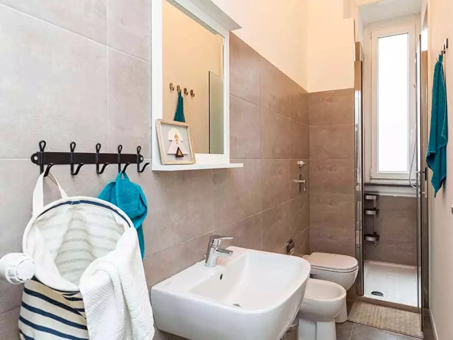 Immagine 18 di Camera in affitto  in Piazza Maria Adelaide di Savoia5 a Milano