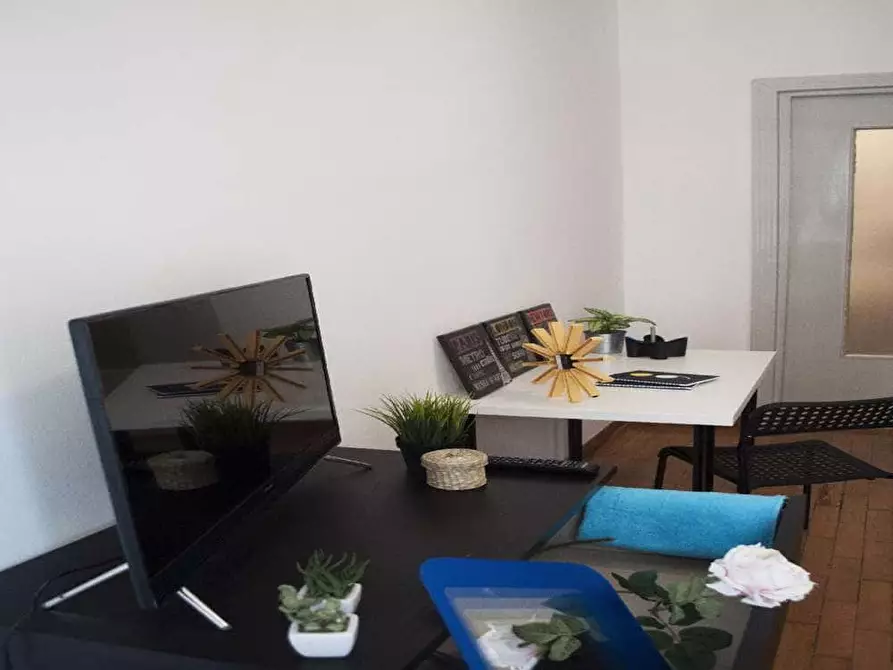 Immagine 9 di Camera in affitto  in Viale Tunisia13 a Milano