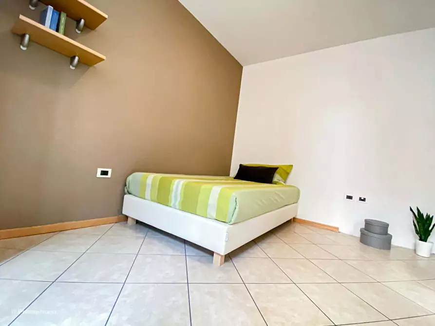 Immagine 5 di Camera in affitto  in Via Tommaso Gar15 a Trento