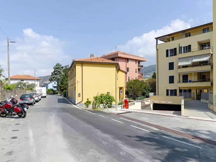 Immagine 32 di Appartamento in affitto  in Via Monsignor Salvatore Vattuone a Sestri Levante