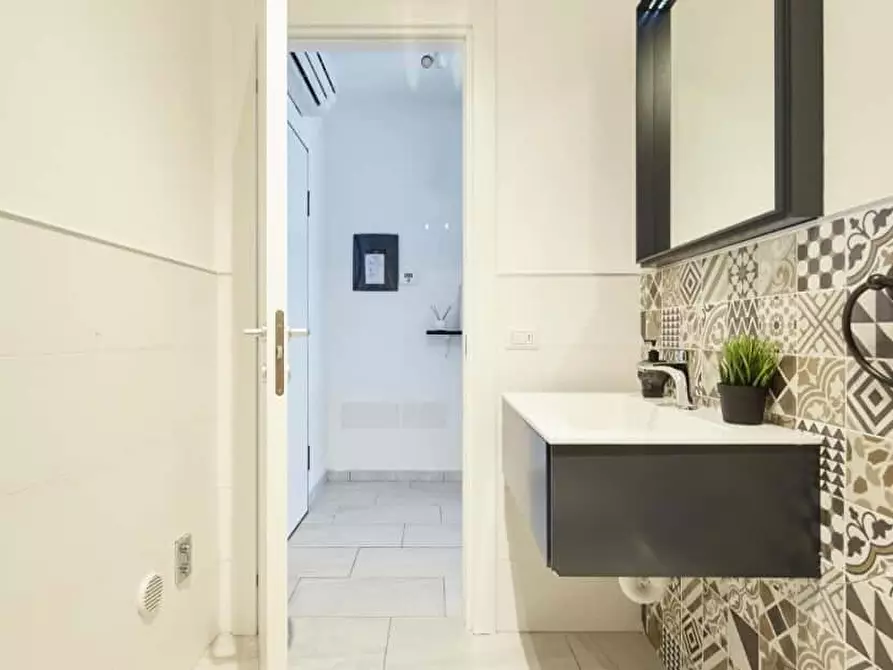 Immagine 13 di Appartamento in affitto  in Viale Belfiore41 a Firenze