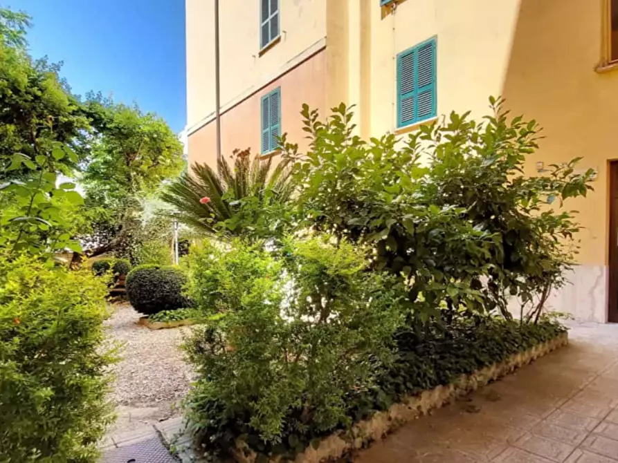 Immagine 20 di Appartamento in affitto  in Via Agordat9 a Roma