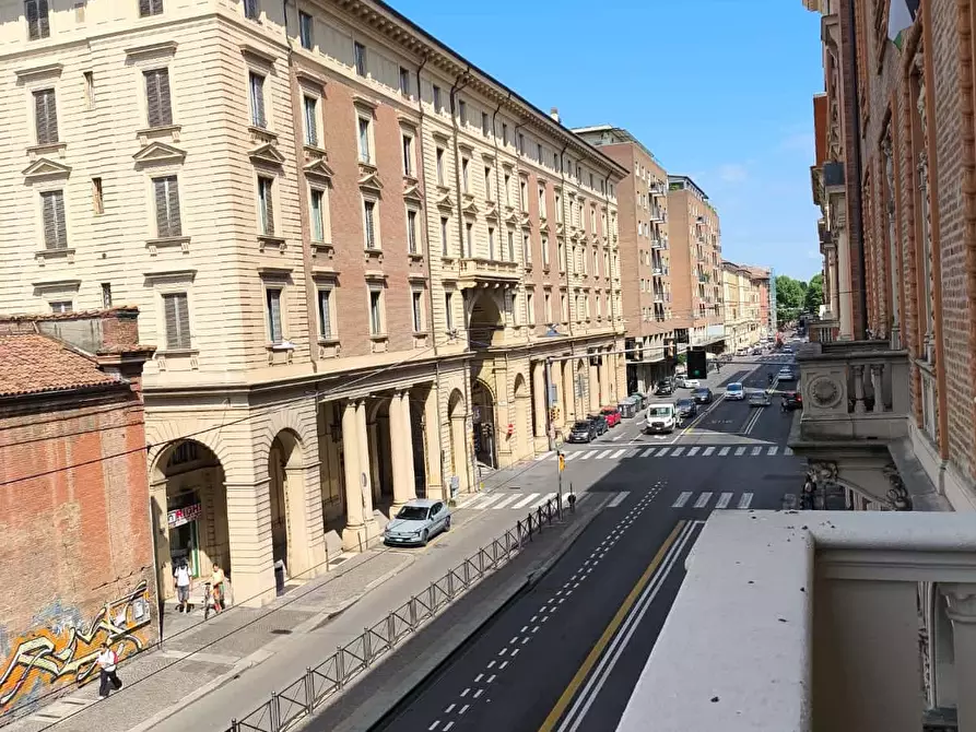 Immagine 127 di Appartamento in affitto  in Via Irnerio9 a Bologna