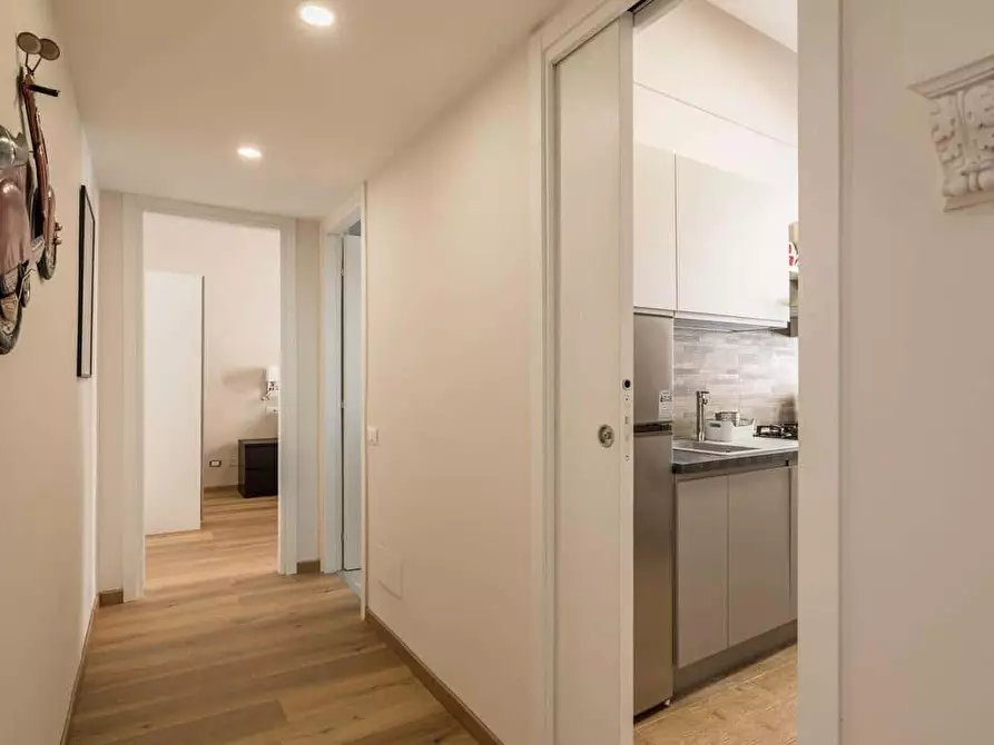 Immagine 11 di Appartamento in affitto  in Via Francesco Caracciolo10 a Roma