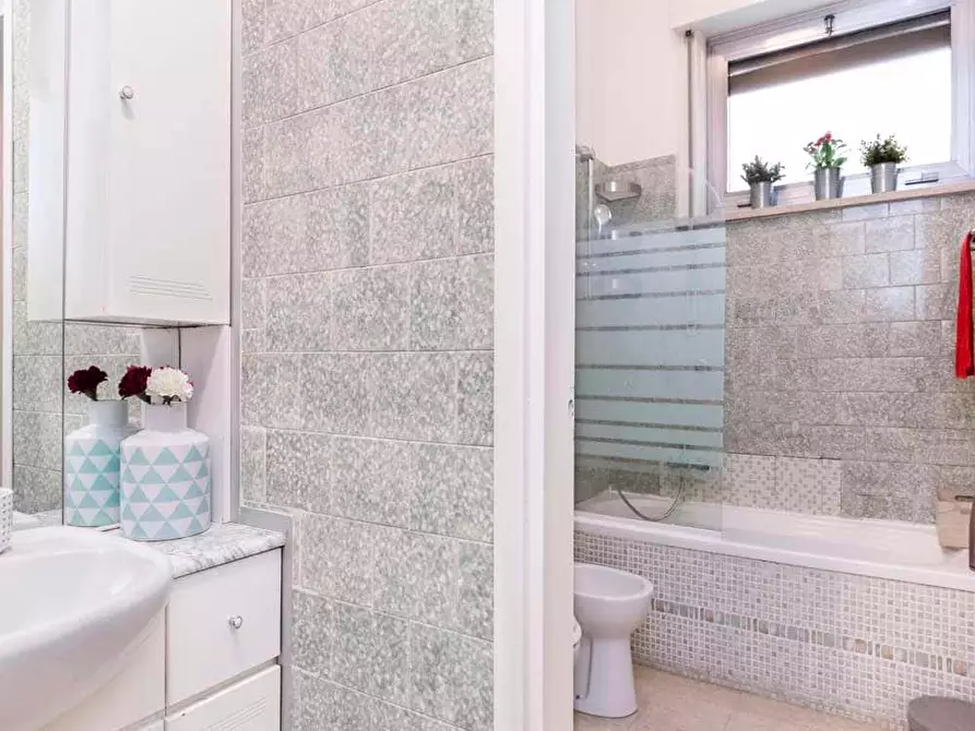 Immagine 17 di Camera in affitto  in Via Giuseppe Frua16 a Milano