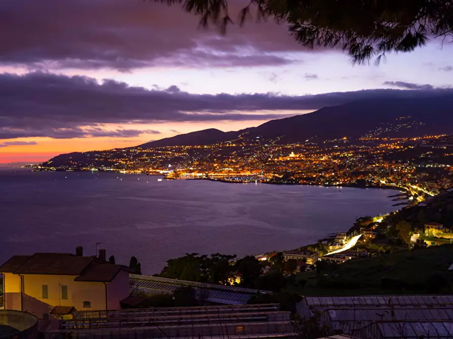 Immagine 32 di Appartamento in affitto  in Via Nuvoloni6 a San Remo