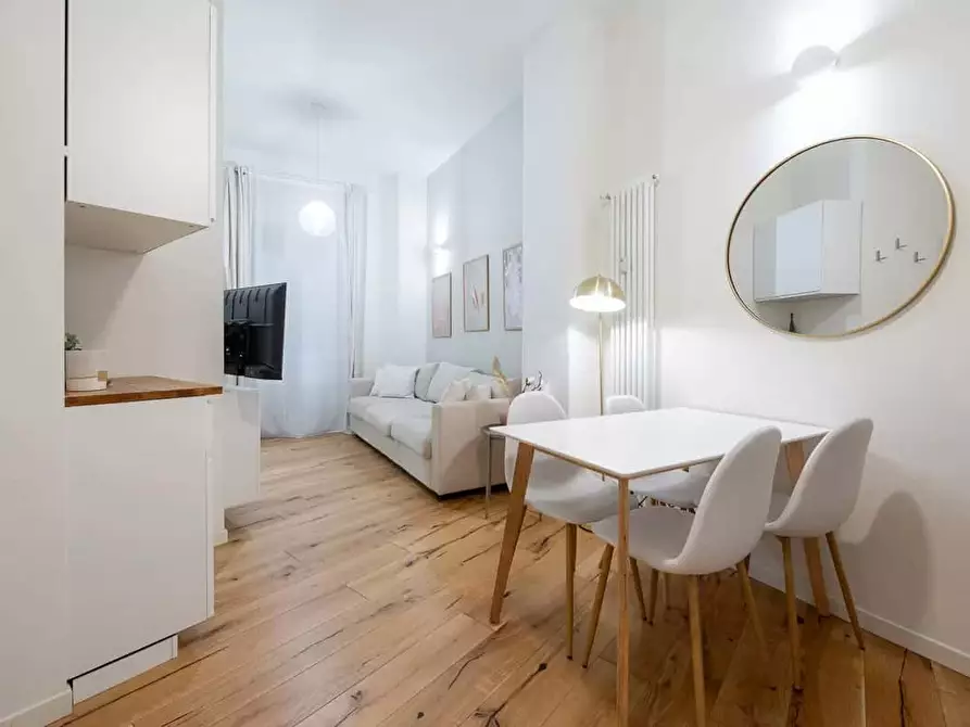 Immagine 9 di Appartamento in affitto  in Corso di Porta Vittoria32 a Milano