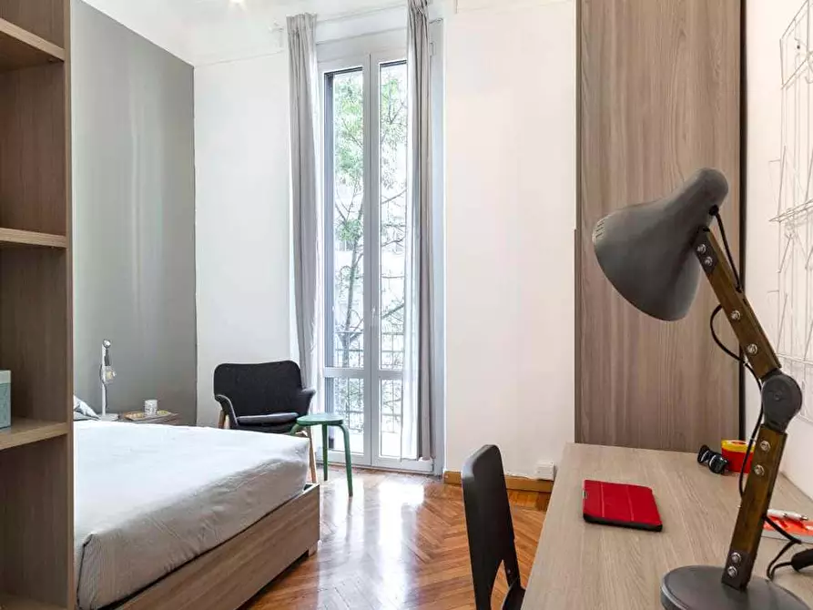 Immagine 6 di Camera in affitto  in Via Antonio Bazzini27 a Milano