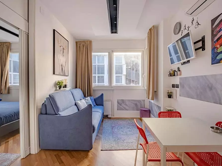 Immagine 17 di Appartamento in affitto  in Via Appia Nuova45 a Roma