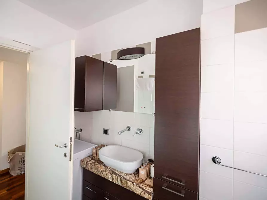 Immagine 16 di Appartamento in affitto  in Viale dell'Innovazione11 a Milano