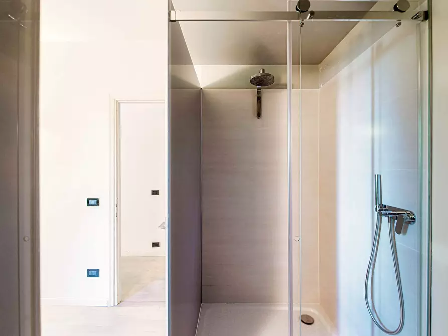 Immagine 39 di Appartamento in affitto  in Via Belvedere10 a Bizzarone