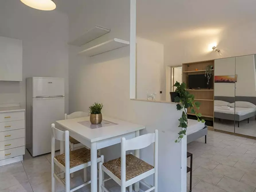 Immagine 5 di Appartamento in affitto  in Viale Premuda17 a Milano