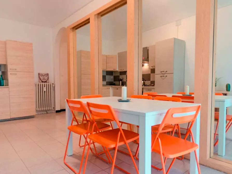 Immagine 21 di Camera in affitto  in Via Alfonso Bonafous2 a Torino