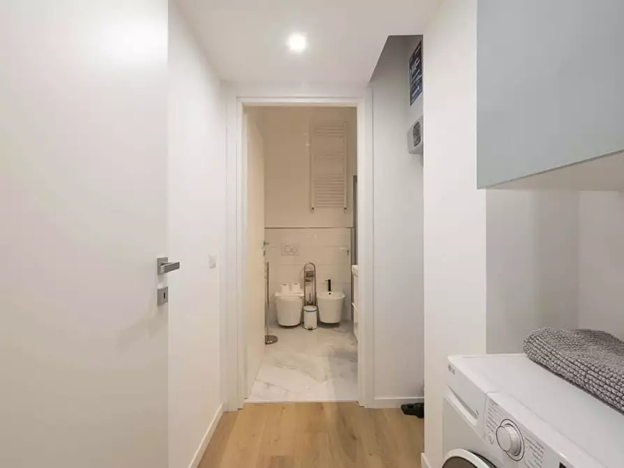 Immagine 21 di Appartamento in affitto  in Via Giambellino131 a Milano