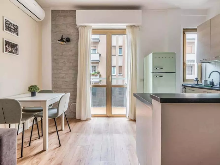 Immagine 21 di Appartamento in affitto  in Via Angelo Inganni27 a Milano