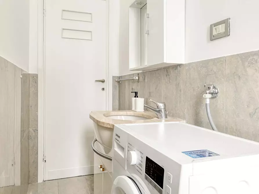 Immagine 12 di Camera in affitto  in Via Panfilo Castaldi8 a Milano