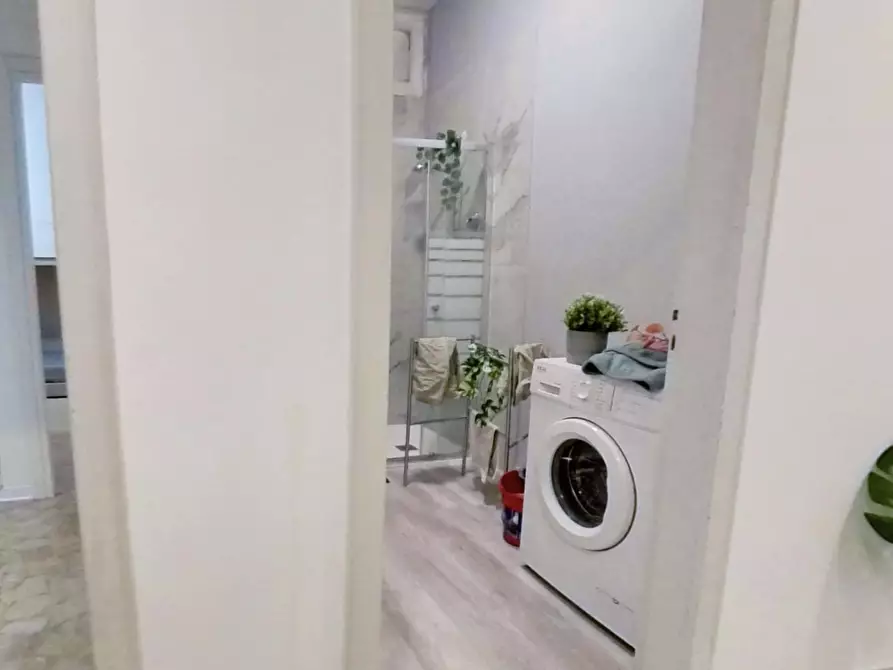 Immagine 4 di Camera in affitto  in Viale Alfredo Oriani31 a Bologna