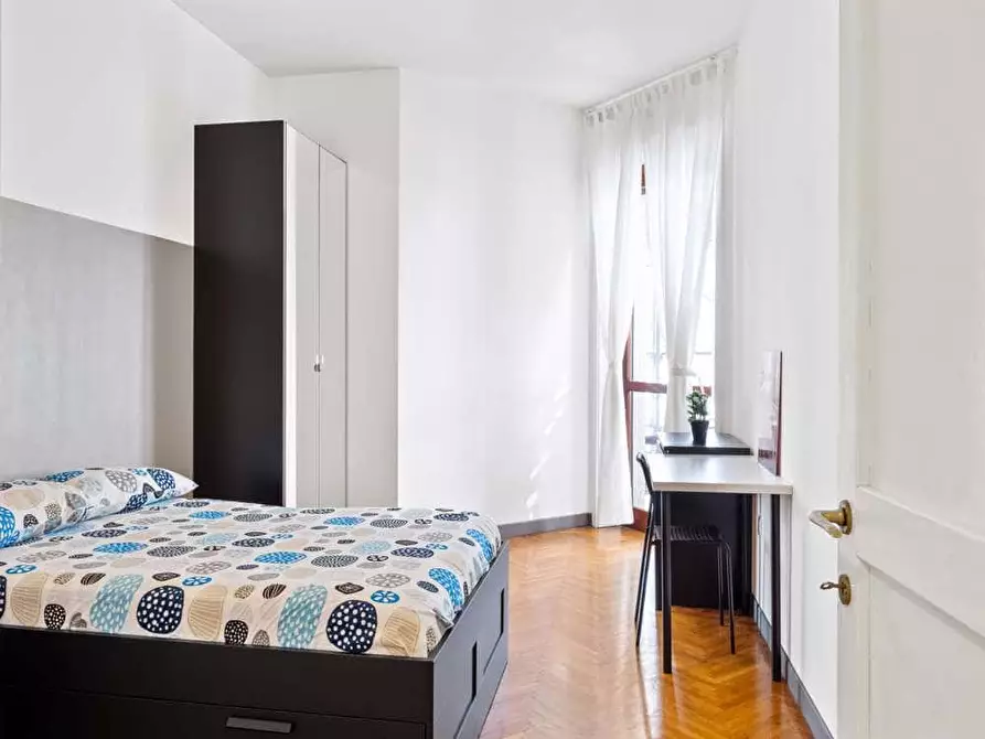 Immagine 5 di Camera in affitto  in Via Andrea Maria Ampère47 a Milano