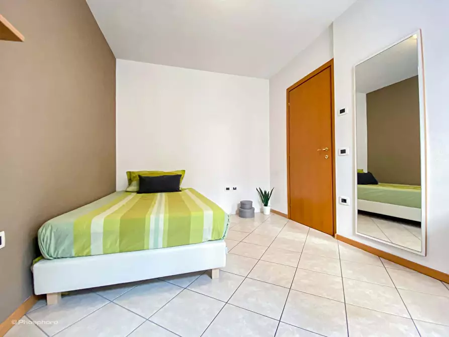 Immagine 2 di Camera in affitto  in Via Tommaso Gar15 a Trento
