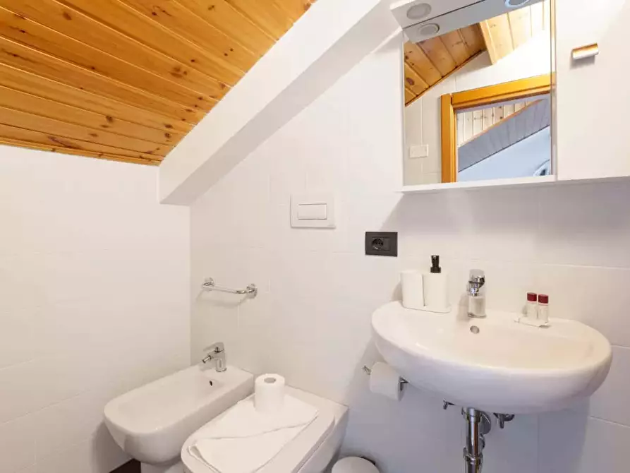 Immagine 10 di Appartamento in affitto  in Corso Magenta25 a Milano