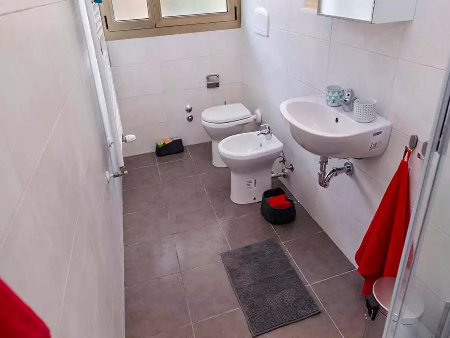 Immagine 34 di Camera in affitto  in Viale Giovanni Vicini20 a Bologna