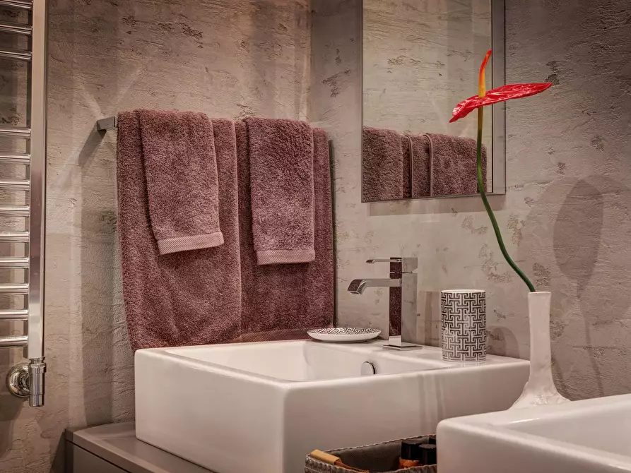 Immagine 13 di Appartamento in affitto  in Via Appia Pignatelli a Roma