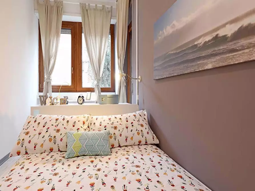 Immagine 2 di Camera in affitto  in Via dei Giornalisti52 a Roma