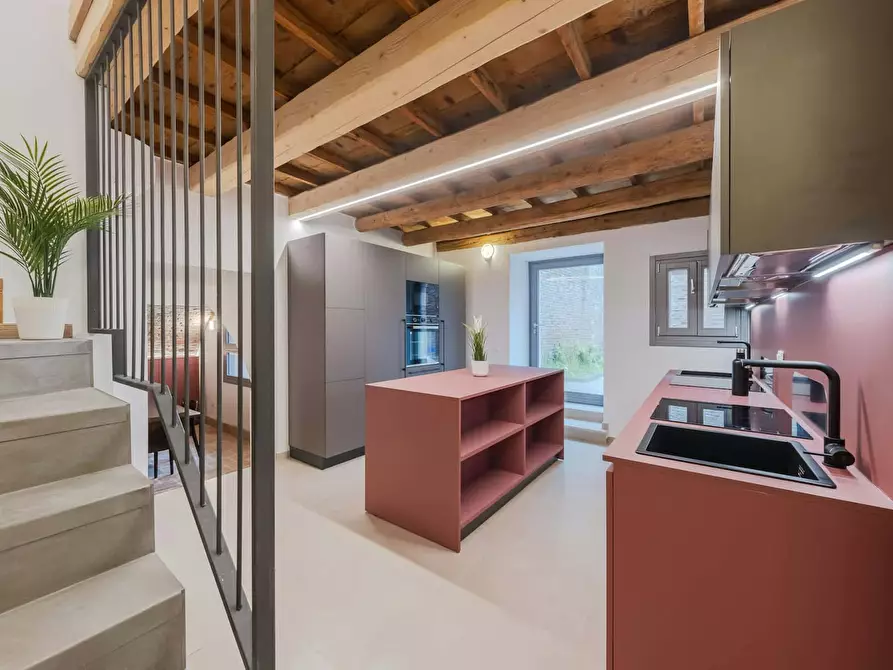 Immagine 26 di Camera in affitto  in Via Fondobanchetto33 a Ferrara