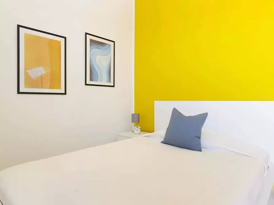 Immagine 5 di Camera in affitto  in Via Vigevano22 a Milano