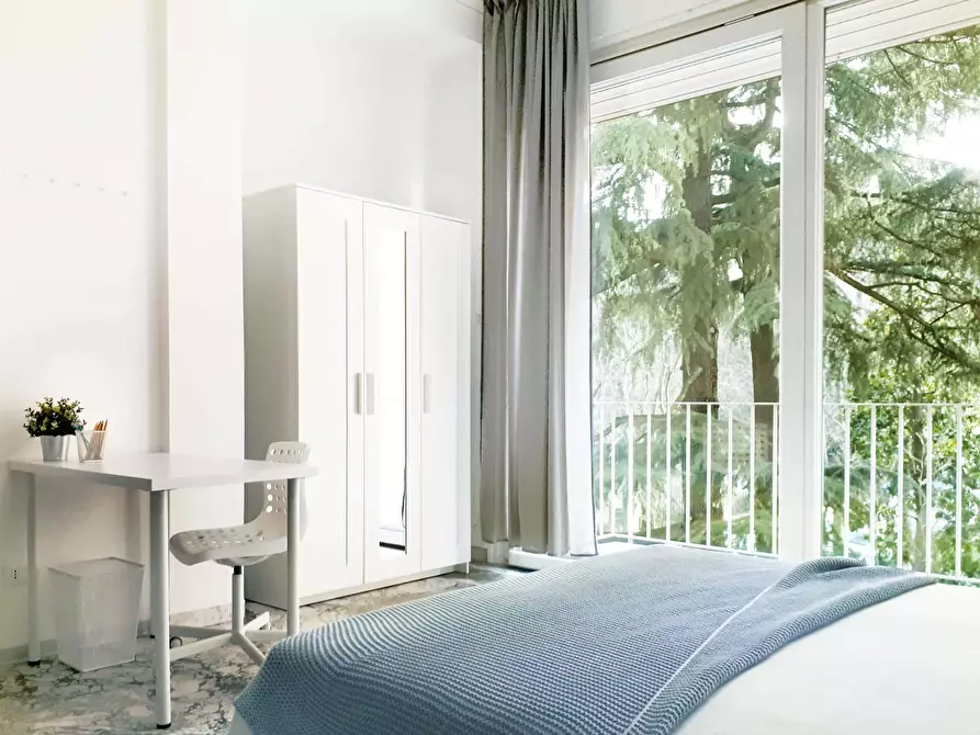 Immagine 5 di Camera in affitto  in Viale del Risorgimento3 a Bologna