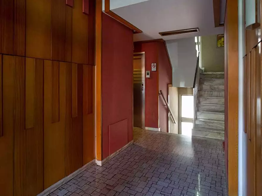 Immagine 28 di Camera in affitto  in Viale San Gimignano4 a Milano